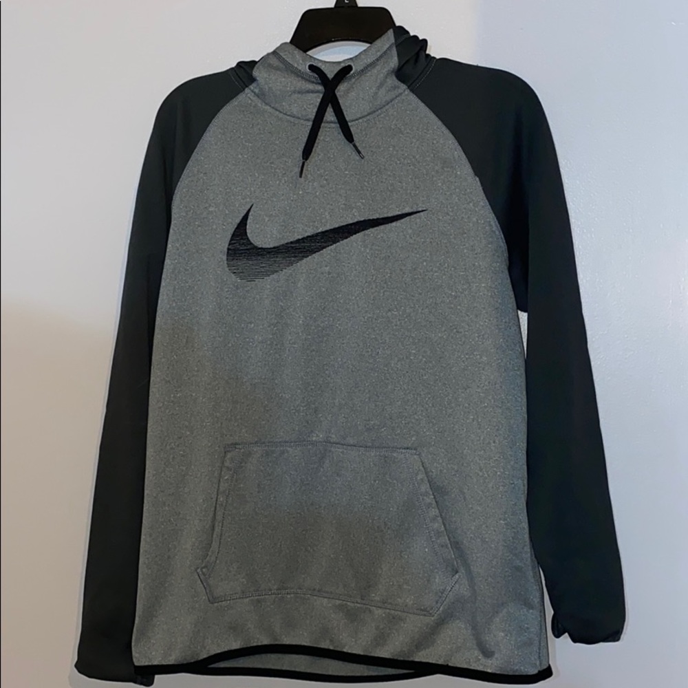 Gray and black Nike Therma-fit sweatshirt